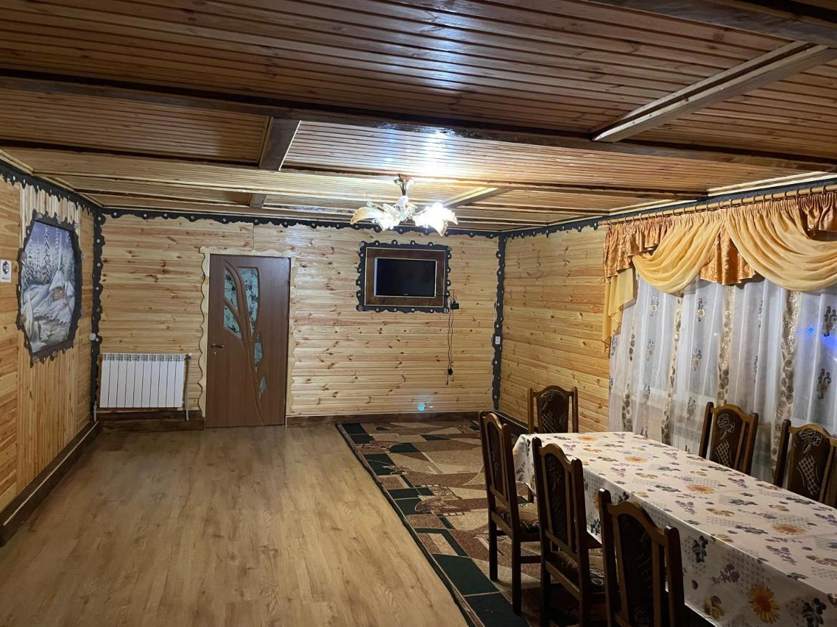 Hirska Vatra Villa Slavske Buitenkant foto