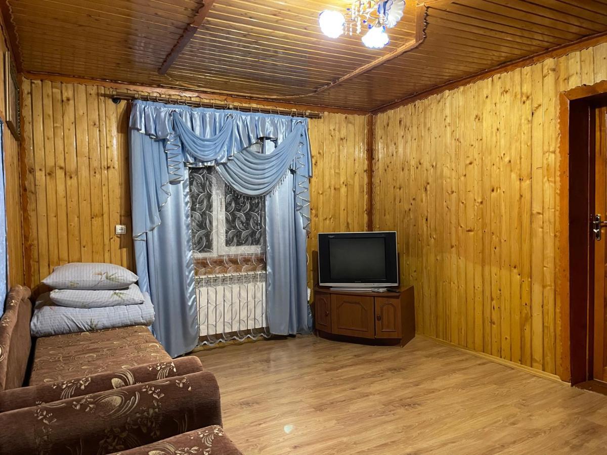 Hirska Vatra Villa Slavske Buitenkant foto